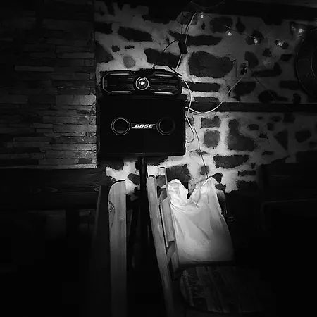 музикалната къща Konukevi Breze